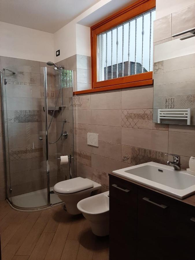 Holiday home Deluxe: Di Garda Jacuzzi