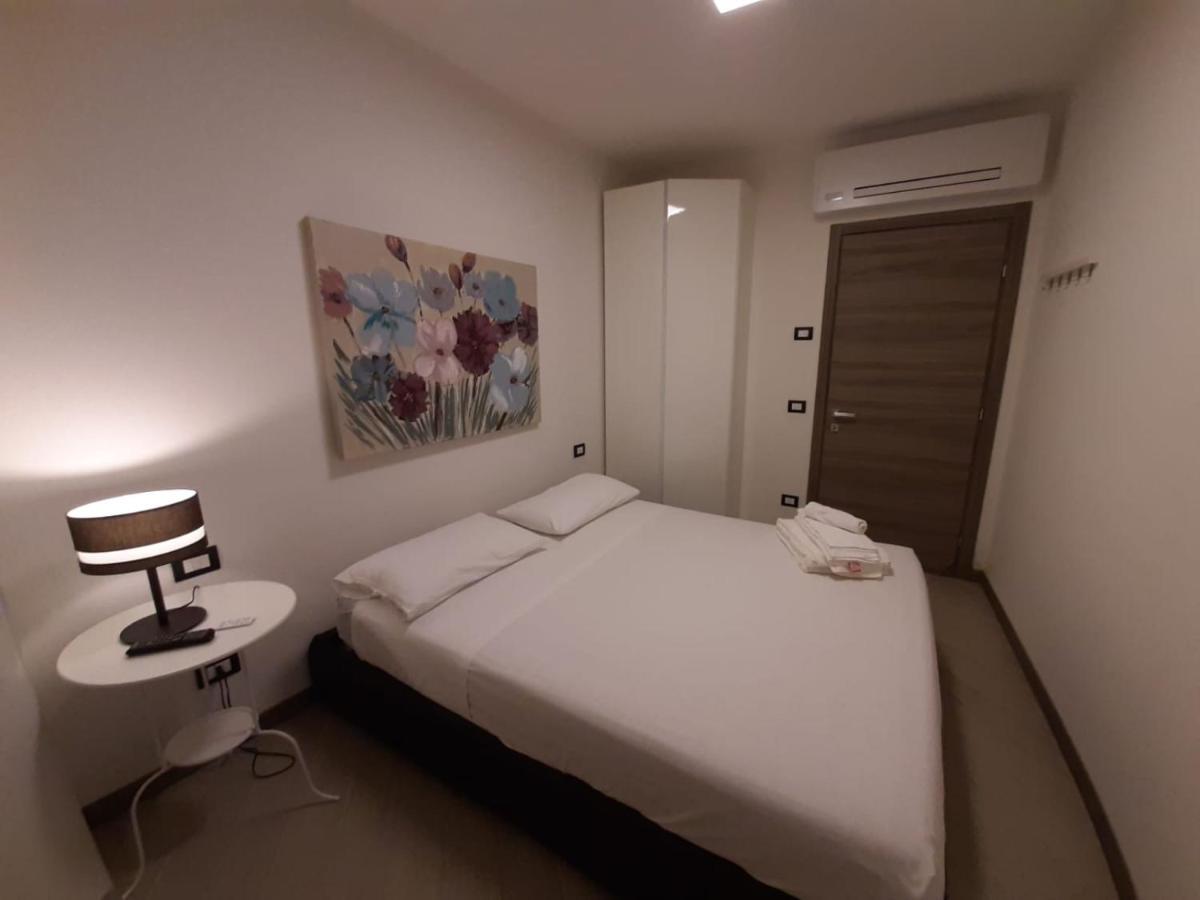 Holiday home Deluxe: Di Garda Jacuzzi Brenzone sul Garda