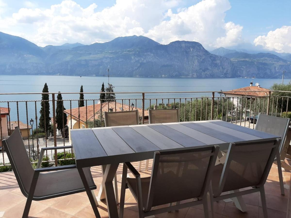 Deluxe: Di Garda Jacuzzi Brenzone sul Garda
